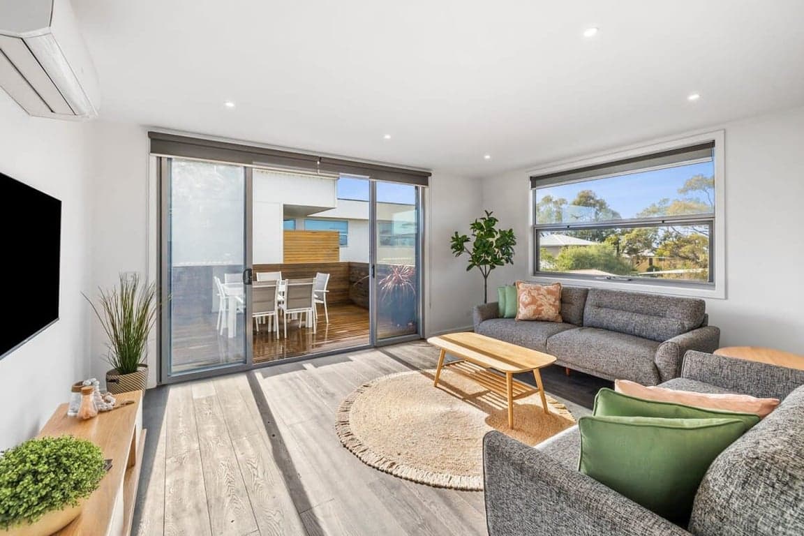 Furnished 3 Bedroom House in Torquay