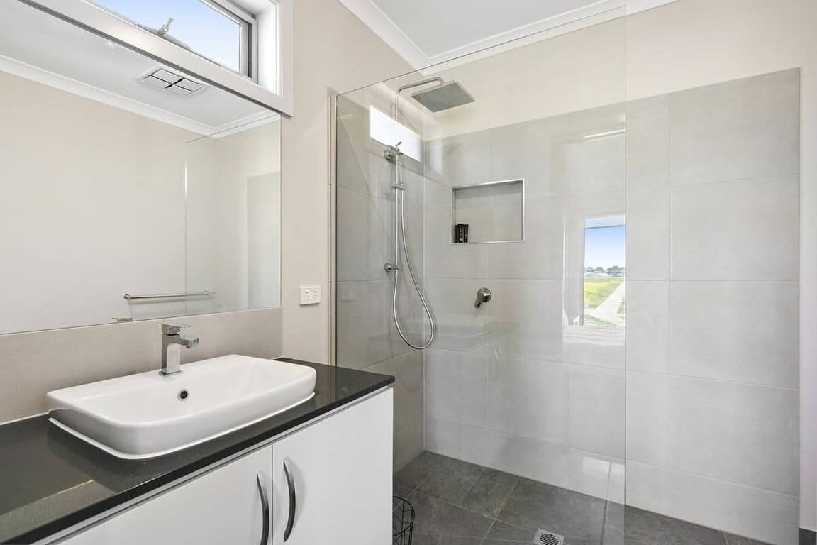 Furnished 3 Bedroom House in Torquay