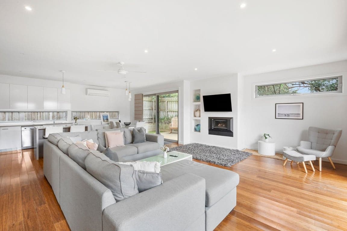 Furnished 3 Bedroom House in Torquay