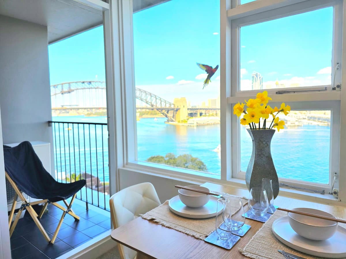 Furnished 1 Bedroom Rental in McMahons Point