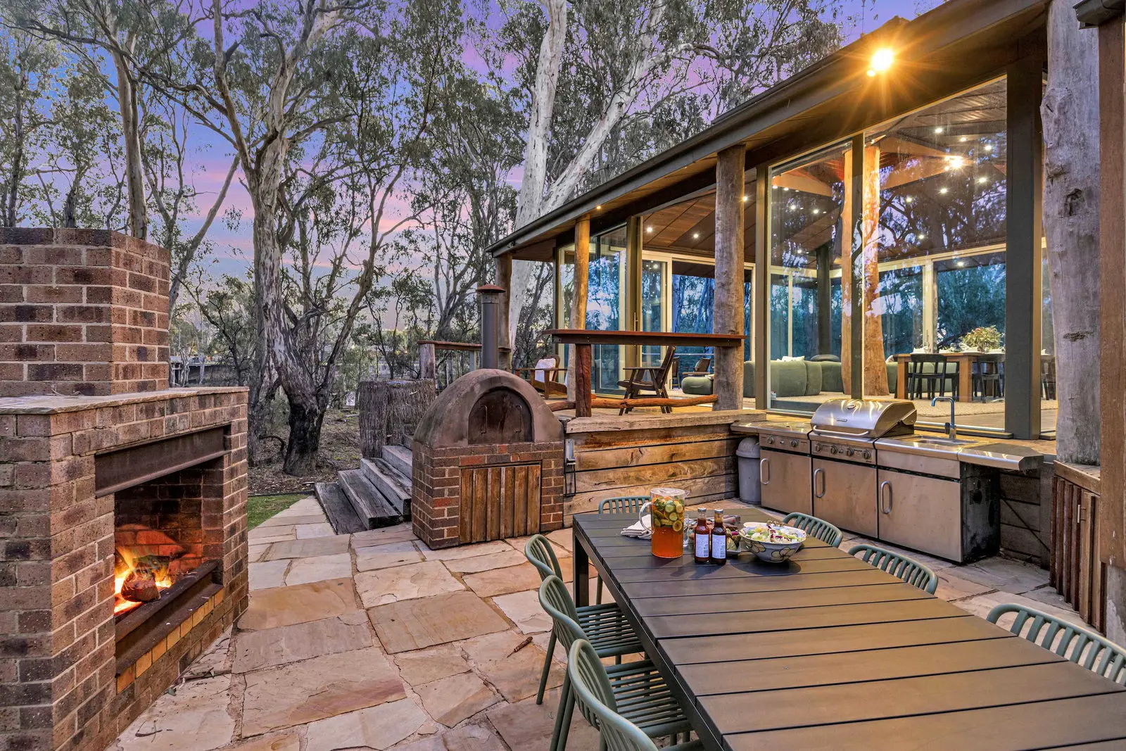 Furnished 4 Bedroom House in Moama
