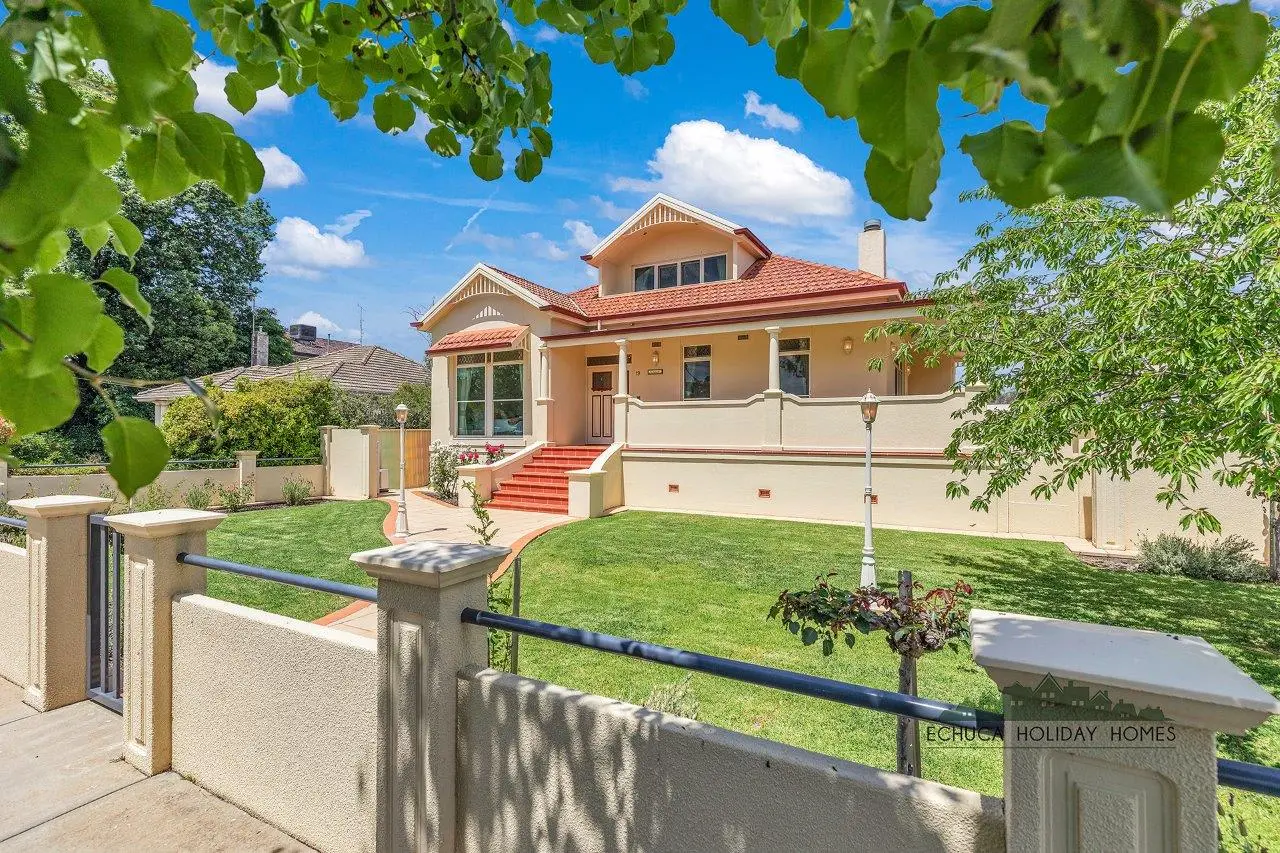 Furnished 3 Bedroom House in Echuca