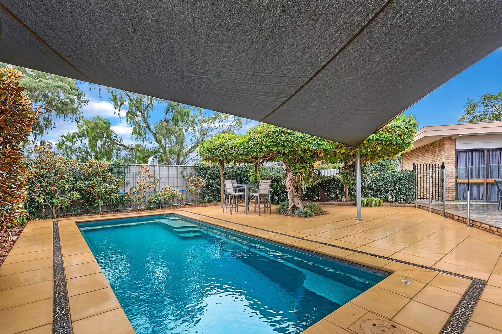 Furnished 4 Bedroom House in Echuca