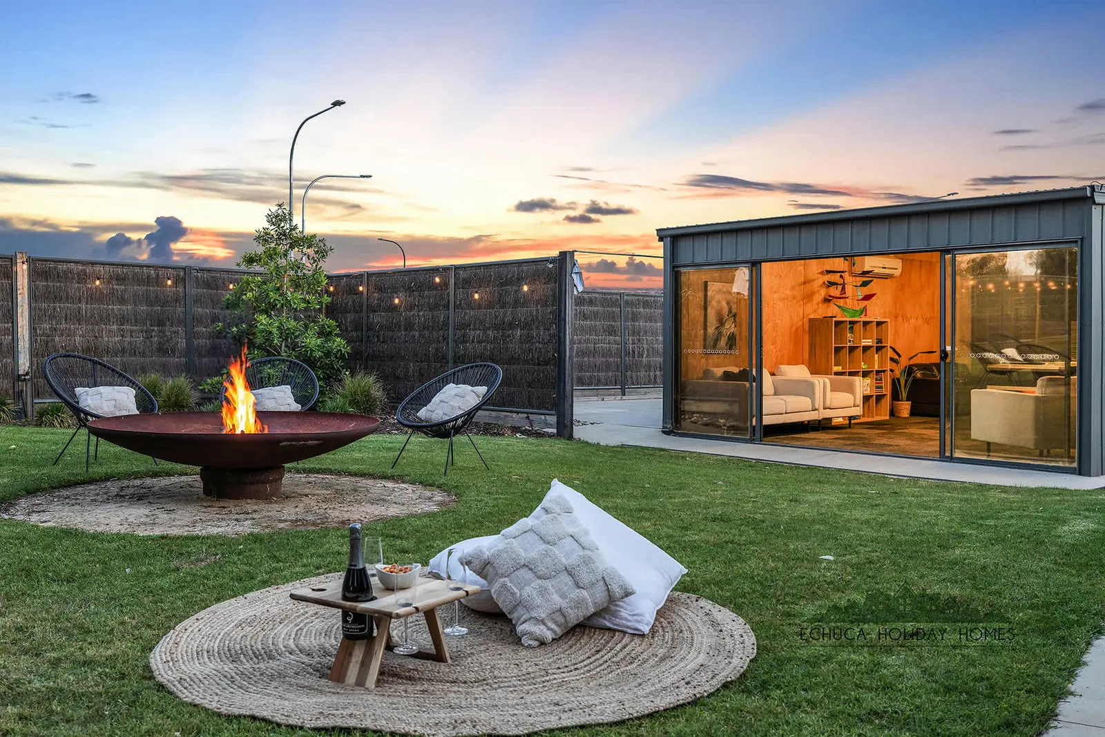 Furnished 5 Bedroom House in Moama