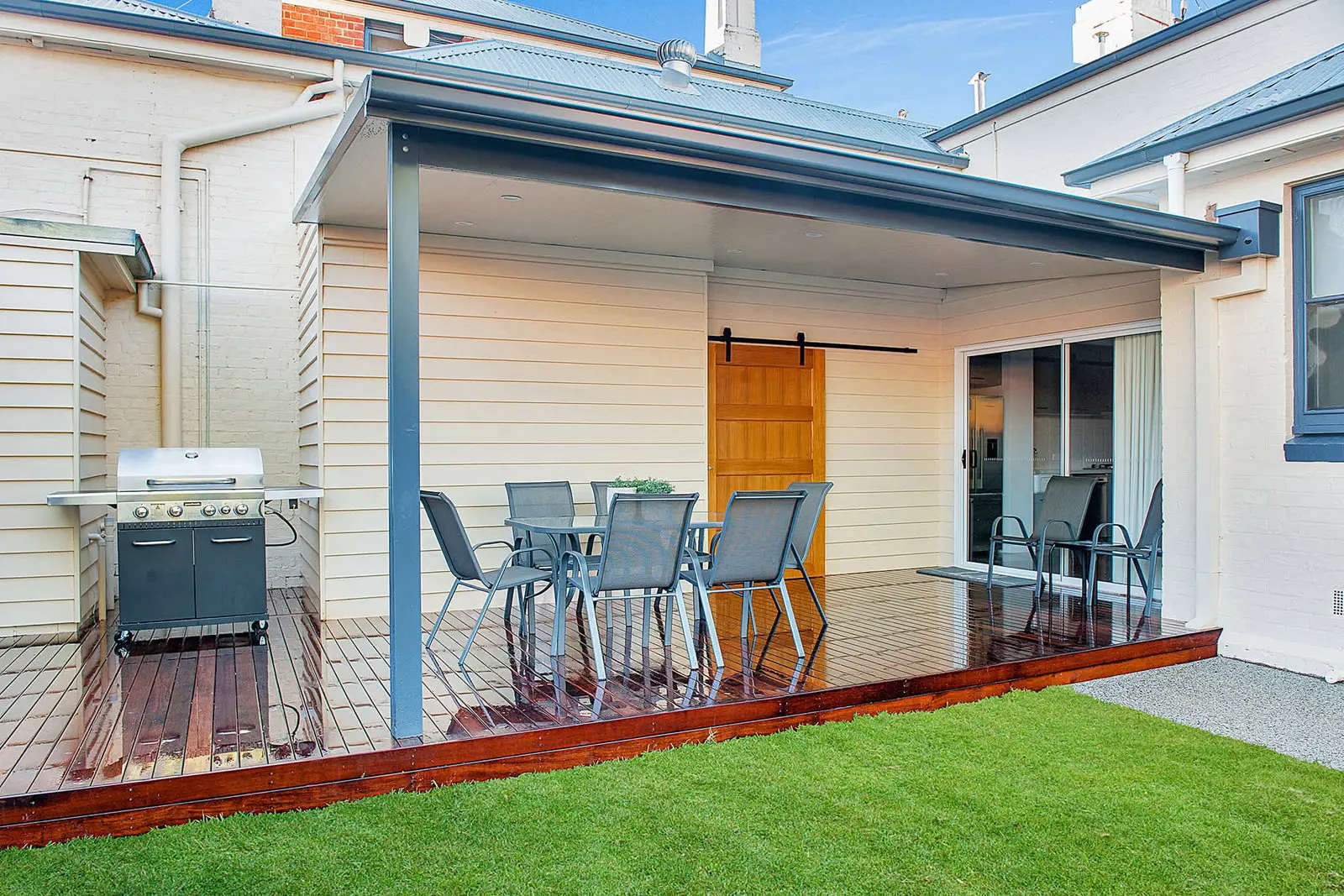 Furnished 3 Bedroom House in Echuca